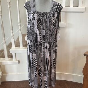 Nwt. Dress barn dress